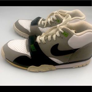 NIKE TRAINER 1 MID PREMIUM CHLOROPHYLL 317553-100